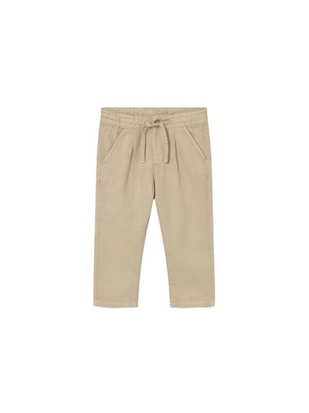 Mayoral Spodnie materiałowe 1523 Beżowy Relaxed Fit. Brązowe spodnie materiałowe dla chłopców Mayoral, bez wzorów, z bawełny. Za 110.99 zł.