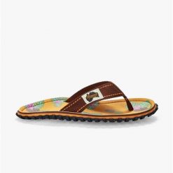 Japonki GUMBIES ISLANDER FLIP-FLOPS UNISEX. Brązowe klapki męskie Gumbies. Za 89.99 zł.