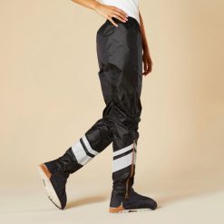 Ochraniacze spodni na rower miejski Btwin 540 przeciwdeszczowe+osłony na buty. Czarne buty sportowe męskie B'TWIN, z materiału, bez zapięcia, rowerowe. Za 179.99 zł.