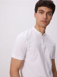 4F Koszulka polo regular męska - szara XXL. Szare koszulki polo męskie 4f, m, bez wzorów, z bawełny, klasyczne, bez ramiączek. Za 89.99 zł.