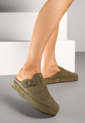 Zielone Klapki na Platformie Chodaki Ozdobione Klamrą Lilenna. Zielone klapki damskie Renee, z aplikacjami, eleganckie, bez obcasa, na platformie. Za 59.99 zł.