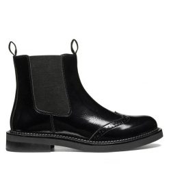 Sztyblety Geox. Czarne botki damskie Geox, bez obcasa, na płaskiej podeszwie, bez zapięcia. Za 589.99 zł.