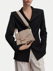 MEXX Torebka CEO-MEXX-S-004-10 Beżowy. Brązowe torebki do ręki damskie Mexx, bez wzorów, ze skóry, bez dodatków. Za 199.99 zł.