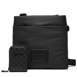 Saszetka Calvin Klein. Czarne saszetki męskie Calvin Klein, młodzieżowe, małe. Za 369.99 zł.