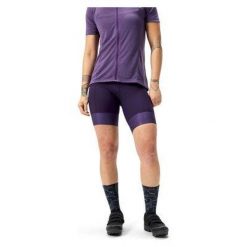 Spodenki rowerowe damskie Endura Loop Waist Short W. Fioletowe obuwie sportowe damskie ENDURA, bez wzorów, rowerowe. Za 219.99 zł.