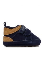 Guess Niechodki CEO-CM251231-1 Granatowy. Niebieskie buty sportowe chłopięce Guess, z aplikacjami, ze skóry, bez zapięcia. Za 99.99 zł.