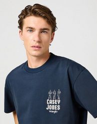 MESKA KOSZULKA WRANGLER CJ GRAPHIC TEE DARK NAVY 112362911. Niebieskie t-shirty męskie Wrangler, l, bez wzorów, bez kołnierzyka. Za 79.99 zł.