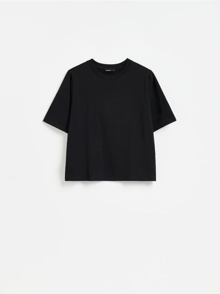 T-shirt z bawełną - czarny. Czarne t-shirty damskie Reserved, l, bez wzorów, z bawełny, klasyczne, bez kołnierzyka. Za 59.99 zł.