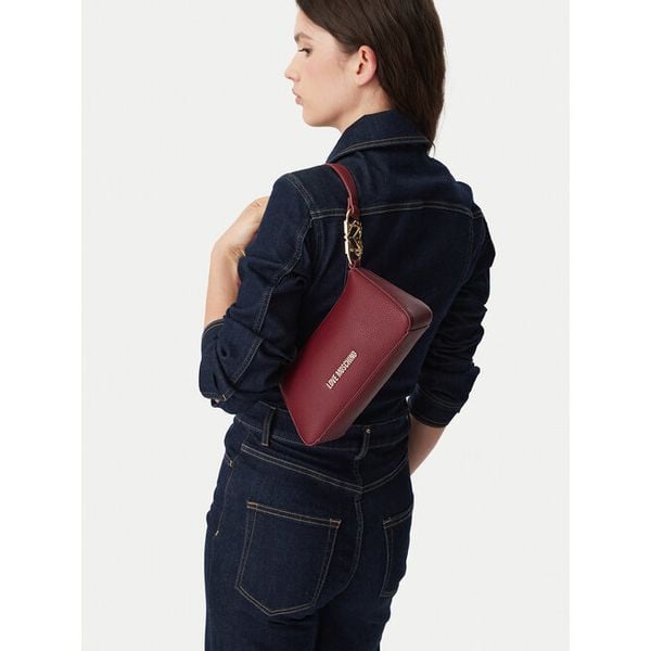 Torebka LOVE MOSCHINO. Czerwone torebki do ręki damskie Love Moschino, bez wzorów, klasyczne, bez dodatków. Za 734.99 zł.