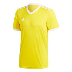 Koszulka piłkarska adidas Tabela 18 Jersey męska. Żółte koszulki sportowe męskie Adidas, m, bez wzorów, z jersey, bez kołnierzyka, bez ramiączek, do piłki nożnej. W wyprzedaży za 95.90 zł.