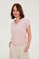 T-shirt z bawełny różowa. Czerwone bluzki damskie MOODO, l, bez wzorów, z bawełny, bez kołnierzyka. Za 49.99 zł.