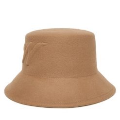 Kapelusz Weekend Max Mara. Brązowe czapki i kapelusze damskie Weekend Max Mara, bez wzorów. Za 619.99 zł.