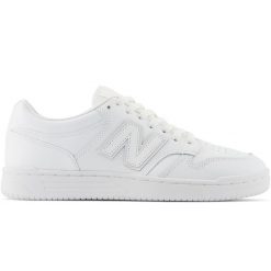 Buty unisex New Balance BB480L3W – białe. Białe buty sportowe męskie New Balance, z dresówki, bez zapięcia, trekkingowe. Za 449.99 zł.