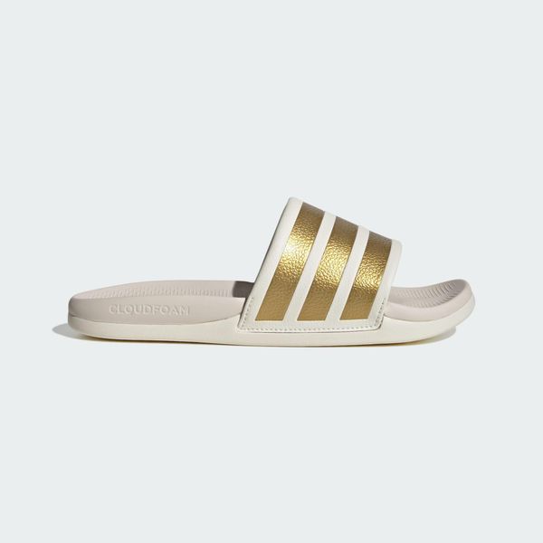 KLAPKI ADILETTE COMFORT 2.0. Białe klapki damskie Adidas, bez wzorów, z materiału, eleganckie, bez obcasa. Za 159.20 zł.