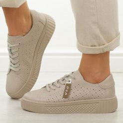 Beżowe skórzane ażurowe półbuty damskie DiA 5938. Brązowe półbuty damskie DiA, na jesień, w ażurowe wzory, z dzianiny, casualowe, bez obcasa, bez zapięcia. Za 239.00 zł.