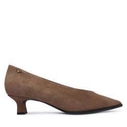 Czółenka Tamaris. Brązowe czółenka damskie Tamaris, bez wzorów, bez obcasa, bez zapięcia. Za 364.99 zł.