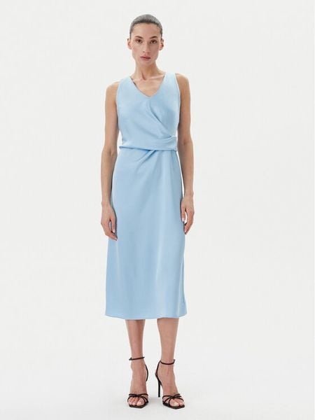 Rinascimento Sukienka koktajlowa CFC0122928003 Błękitny Regular Fit. Niebieskie sukienki damskie Rinascimento, xl, bez wzorów, z syntetyku, wizytowe, bez kołnierzyka, bez ramiączek. Za 169.99 zł.