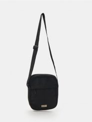 Saszetka na ramię - czarny. Czarne saszetki męskie Sinsay, małe. Za 29.99 zł.