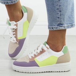 Fioletowe sportowe buty damskie McBraun 23263. Fioletowe obuwie sportowe damskie McBraun, bez wzorów, ze skóry, na fitness i siłownię. Za 99.00 zł.