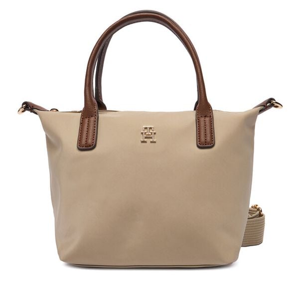 Torebka Tommy Hilfiger. Brązowe torebki do ręki damskie Tommy Hilfiger, bez wzorów, klasyczne, bez dodatków. Za 309.99 zł.