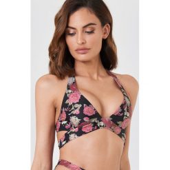 NA-KD Swimwear Góra bikini z wycięciami - Multicolor. Bikini damskie marki NA-KD Swimwear. W wyprzedaży za 50.47 zł.