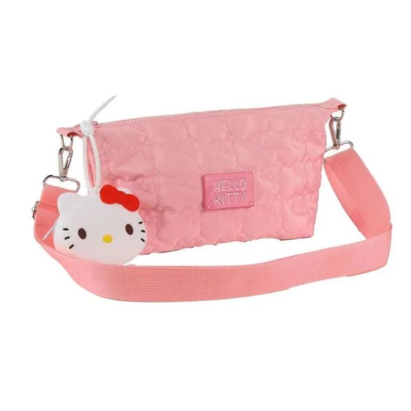 Torba na ramię Cerda Hello Kitty. Czerwone torby na ramię damskie Cerda, bez wzorów, z materiału, duże, bez dodatków. Za 198.50 zł.