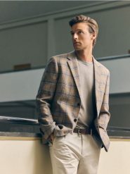 Marynarka slim fit w kratę - beżowy. Brązowe marynarki męskie Reserved, bez wzorów, z tkaniny. Za 329.99 zł.