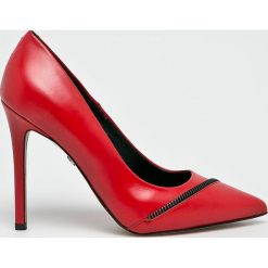 Badura - Szpilki. Szare szpilki damskie Badura, z materiału. W wyprzedaży za 259.90 zł.