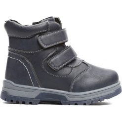 Granatowe Traperki Persistently. Buty zimowe chłopięce marki Born2be. Za 59.99 zł.