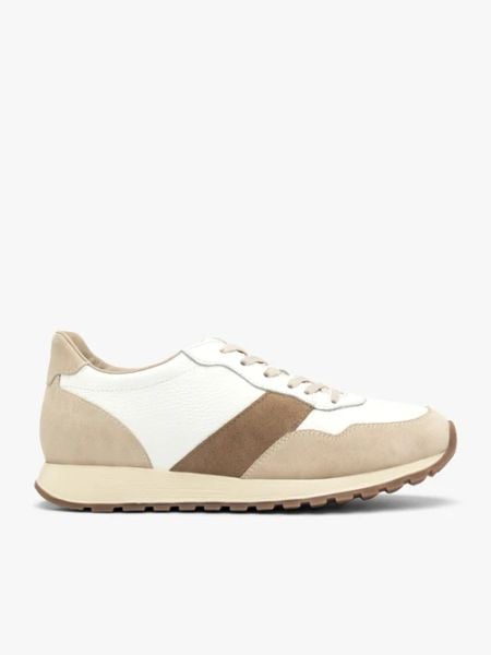 Kremowo-brązowe sznurowane półbuty. Brązowe buty sportowe męskie Brawo sp. z o.o., ze skóry, sportowe, bez zapięcia. W wyprzedaży za 314.99 zł.