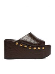 DeeZee Klapki CEO-HY23957-1 Brązowy. Brązowe klapki damskie DeeZee, bez wzorów, ze skóry, bez obcasa. Za 159.99 zł.