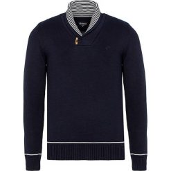 Sweter w kolorze granatowym. Niebieskie swetry przez głowę męskie Denim Culture, l, bez wzorów, z bawełny, bez kołnierzyka. W wyprzedaży za 139.95 zł.