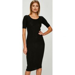 Answear - Sukienka. Brązowe sukienki damskie ANSWEAR, l, bez wzorów, z dzianiny, casualowe, bez kołnierzyka, bez ramiączek. W wyprzedaży za 59.90 zł.