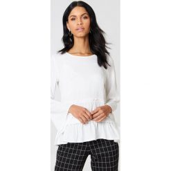 Rut&Circle Bluzka odcinana w talii Venda - White. Bluzki damskie marki Rut&Circle. Za 80.95 zł.