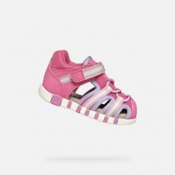 Sandały GEOX B SANDAL IUPIDOO GIR Rose. Czerwone sandały damskie Geox, bez wzorów, z syntetyku, bez obcasa, bez zapięcia. Za 195.99 zł.