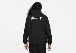 Kurtka męska nike air jordan sport dna statement jacket black. Czarne kurtki męskie Nike, m, bez wzorów, z nylonu, klasyczne, bez kaptura. Za 453.15 zł.