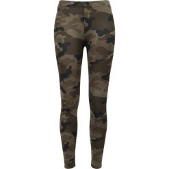 Damskie klasyczne legginsy miejskie skinny. Brązowe legginsy damskie Urban Classics, bez wzorów. Za 113.50 zł.