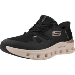 Buty SKECHERS GLIDE-STEP PRO RADIANT STRI Czarny. Czarne obuwie sportowe damskie Skechers, trekkingowe. Za 449.99 zł.