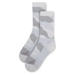 Skarpety Endura Peak. Brązowe buty sportowe męskie ENDURA, bez wzorów. Za 54.99 zł.