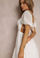 Biała Sukienka z Odkrytymi Plecami Nephia. Białe sukienki damskie Renee, na lato, l, z aplikacjami, z tkaniny, bez kołnierzyka, bez ramiączek, midi. Za 139.99 zł.