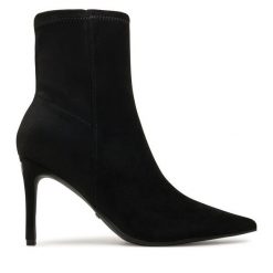 Botki Guess. Czarne botki damskie Guess, bez obcasa, na szpilce, bez zapięcia. Za 759.99 zł.