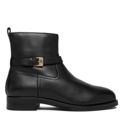 Botki Tommy Hilfiger. Czarne botki damskie Tommy Hilfiger, bez obcasa, na płaskiej podeszwie, bez zapięcia. Za 589.99 zł.