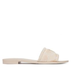 Klapki Guess. Białe klapki damskie Guess, z aplikacjami, bez obcasa. Za 329.99 zł.