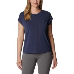 Koszulka damska Columbia Boundless Trek Short Sleeve Tee z krótkim rękawem. Niebieskie koszulki sportowe damskie Columbia, l, bez wzorów, z elastanu, bez kołnierzyka. Za 171.00 zł.