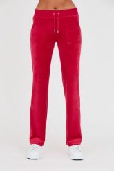 JUICY COUTURE Czerwone spodnie dresowe Del Ray Pocket Pant. Czerwone spodnie dresowe damskie Juicy Couture, s, bez wzorów, z dresówki. W wyprzedaży za 359.99 zł.