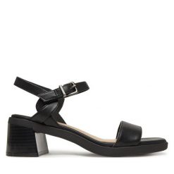 Sandały Clarks. Czarne sandały damskie Clarks, bez wzorów, bez obcasa, na słupku, bez zapięcia. Za 249.99 zł.