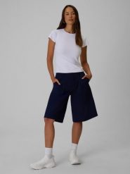 Spodenki casual damskie 4F 4FRSS26TSHOF0935. Białe szorty damskie 4f, xs, bez wzorów, z elastanu, casualowe, z podwyższonym stanem. Za 169.99 zł.