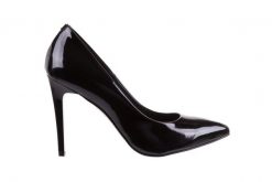 Czółenka Bayla-056 1810-07 Czarny Lakier 056545, Skóra lakierowana - 41. Czarne czółenka damskie Bayla, bez wzorów, z lakierowanej skóry, biznesowe, bez obcasa, na szpilce, bez zapięcia. W wyprzedaży za 179.10 zł.