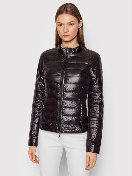 Patrizia Pepe Kurtka puchowa CO0178/A503-K103 Czarny Regular Fit. Czarne kurtki damskie Patrizia Pepe, bez wzorów, z puchu, bez kaptura. Za 779.99 zł.