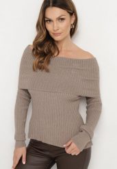 Beżowy Prążkowany Sweter z Wiskozą i Wywiniętym Dekoltem Hediola. Brązowe swetry damskie Born2be, l, bez wzorów, z jeansu, eleganckie, bez kołnierzyka, bez ramiączek, bez kaptura. Za 99.99 zł.